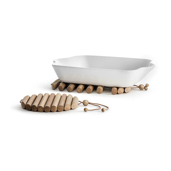 Oak Trivet Image 1