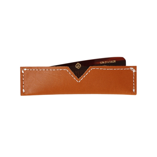 Comb & Leather Case Image 1